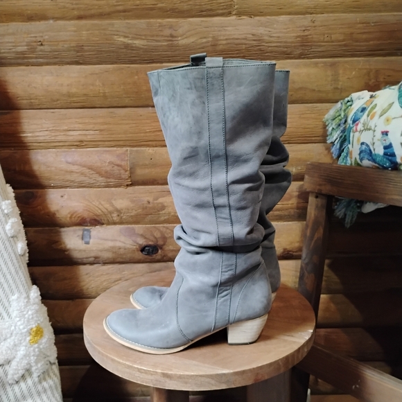 Colin Stuart Womens Boho Riding Knee High Gray Leather Boots Womens Sz 8.5 - Picture 4 of 8